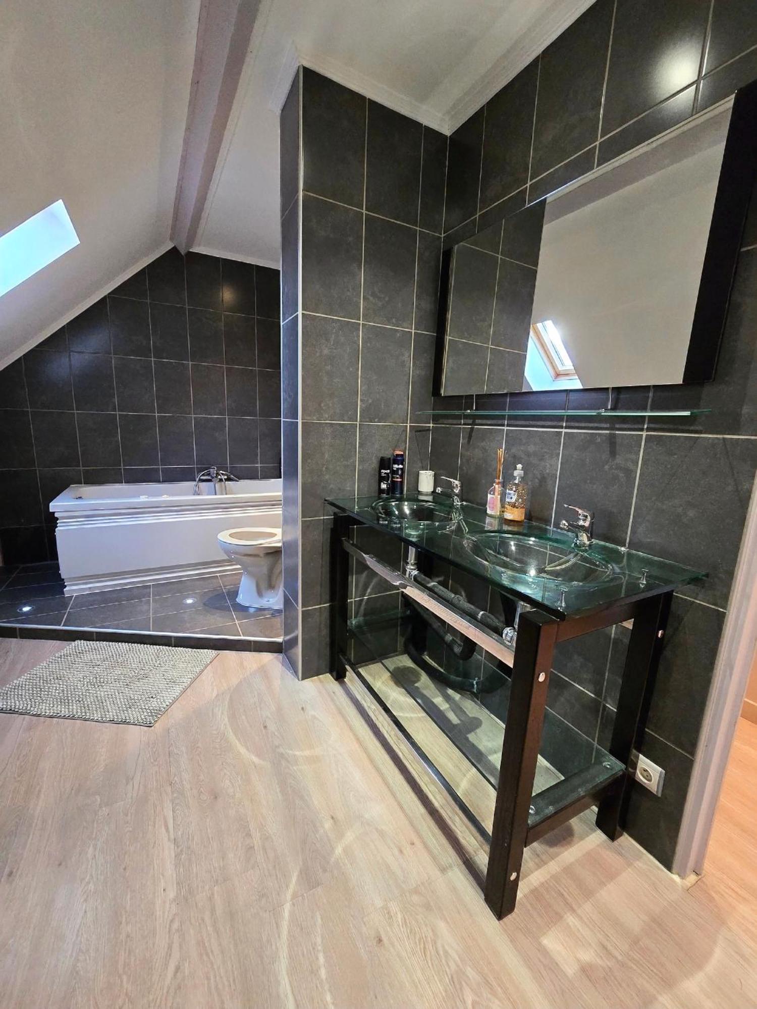 Chambre Privee A 10Min De Roissy Cdg, Au Calme, Parking Gratuit Le Mesnil-Amelot Esterno foto